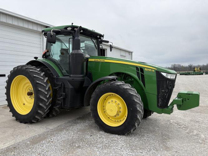 John Deere 8295R