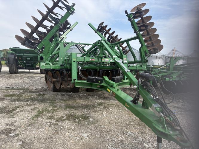 John Deere 2730