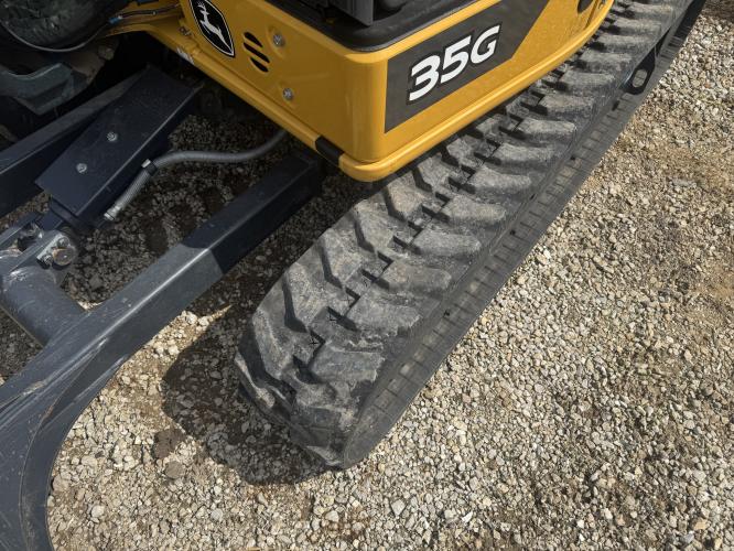 John Deere 35G
