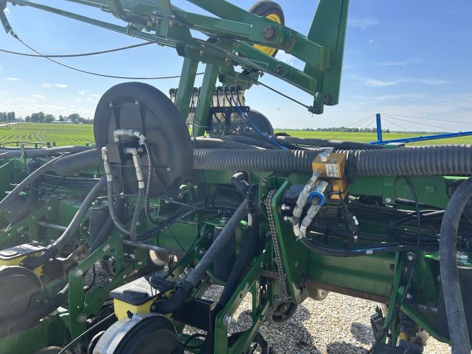 John Deere 1770NT