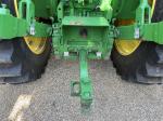 John Deere 6215R