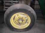 John Deere 3020