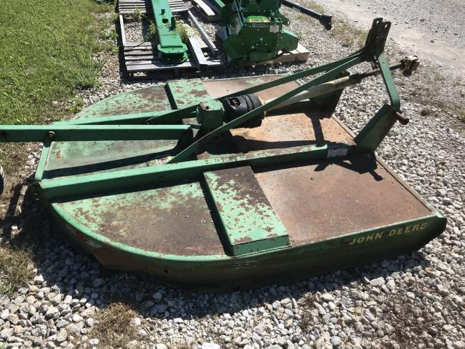 John Deere 717