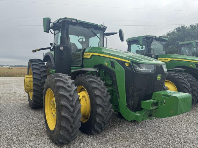 John Deere 8R 410
