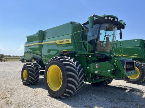 2025 John Deere S7 800
