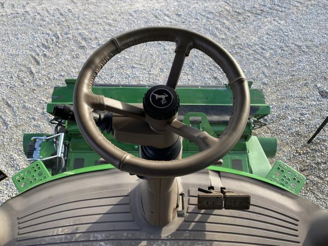 John Deere S790