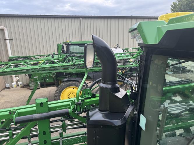 John Deere 412R