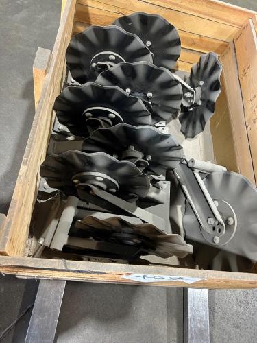 Kinze new 700-01124 no-till coulter