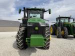 John Deere 8R 230