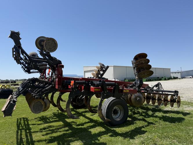 Case Ih 875