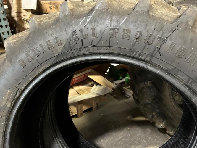 Firestone 380/80R38  R1W tire