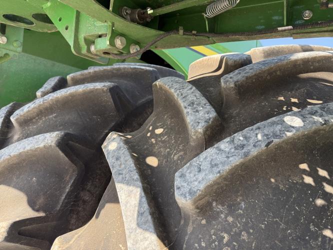 John Deere S780