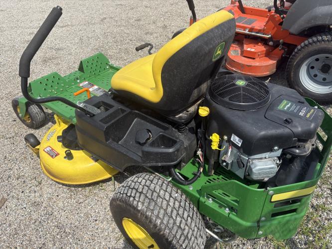 John Deere Z335E