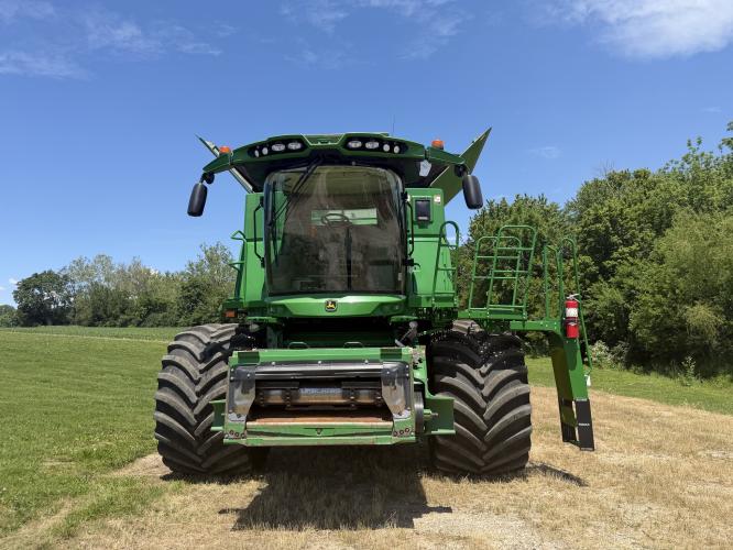 John Deere S790