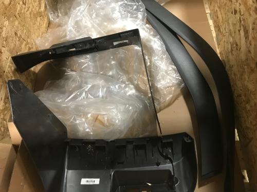  John Deere BRE10459 FENDER KIT