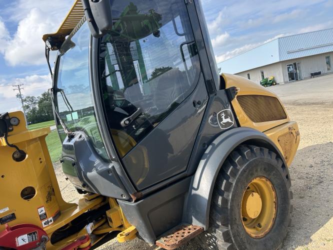 John Deere 304L