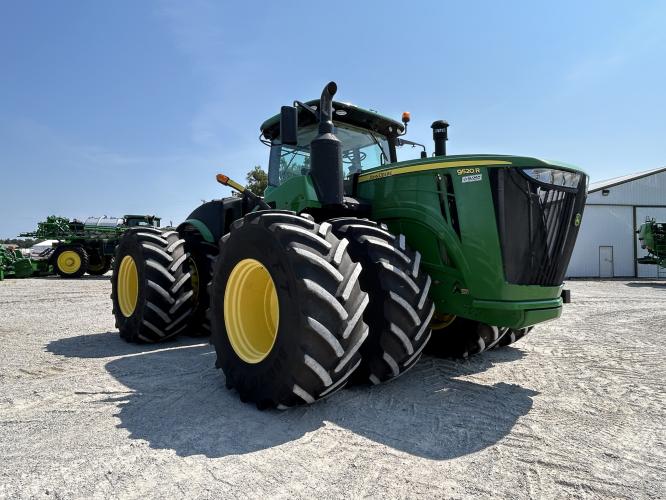 John Deere 9520R