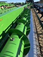 John Deere 635F
