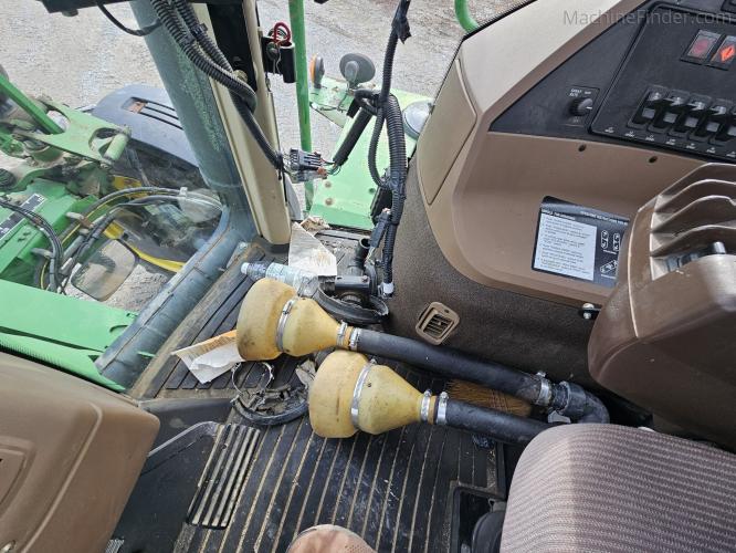 John Deere 4720