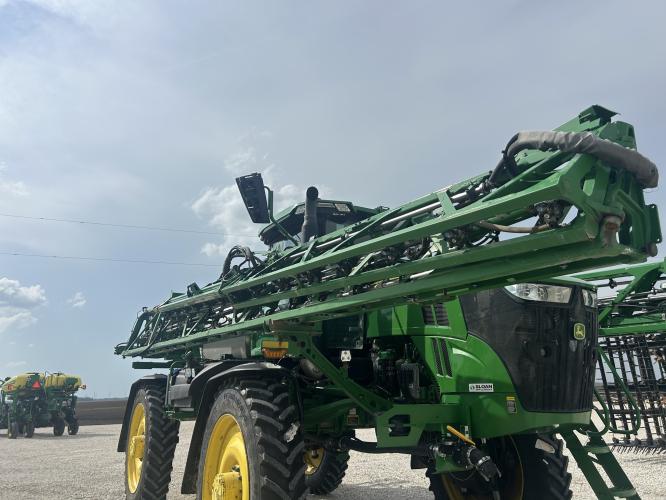 John Deere 612R
