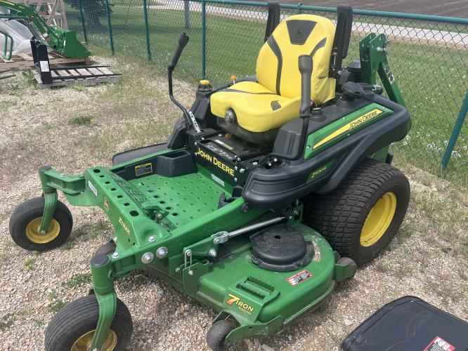 John Deere Z930R