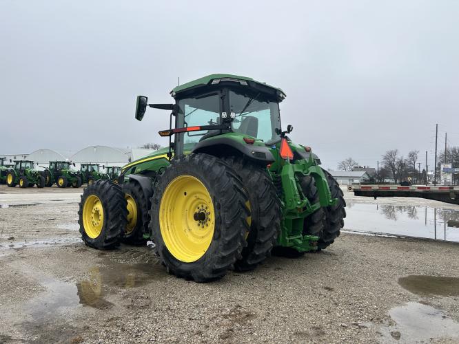 John Deere 8R 370