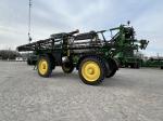 John Deere R4044