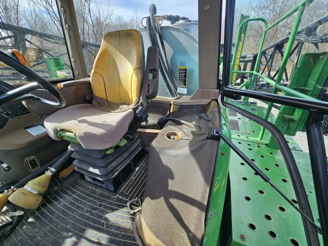 John Deere 4720