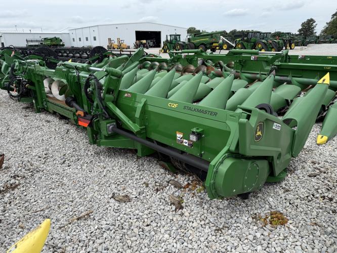 John Deere C12F StalkMaster