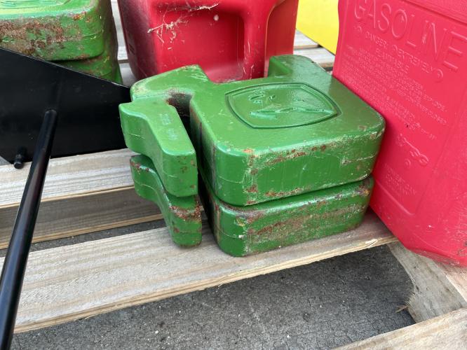 John Deere X394