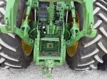 John Deere 8R 230