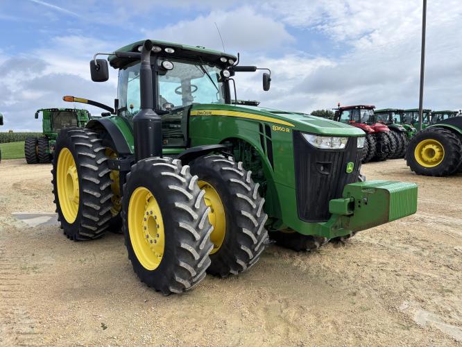 John Deere 8360R