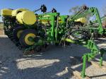 John Deere 1775NT