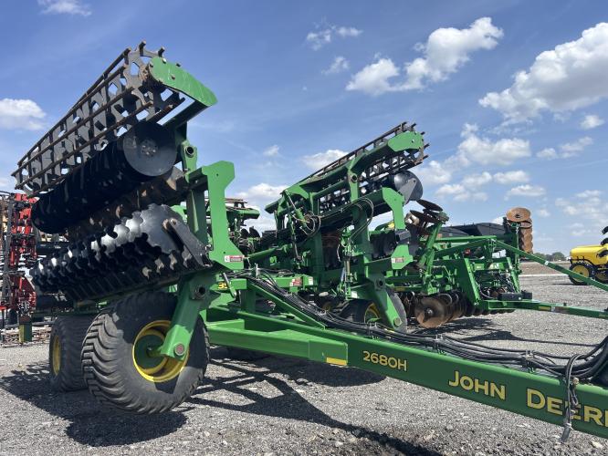 John Deere 2680H