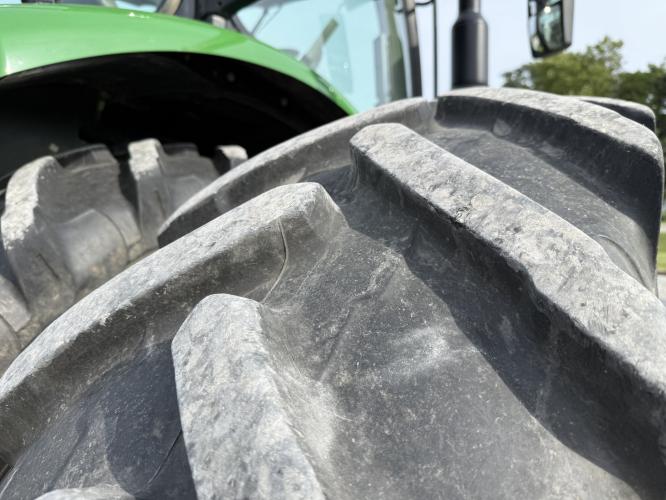 John Deere 8345R