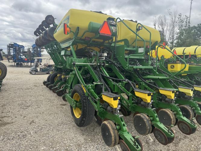 John Deere 1795