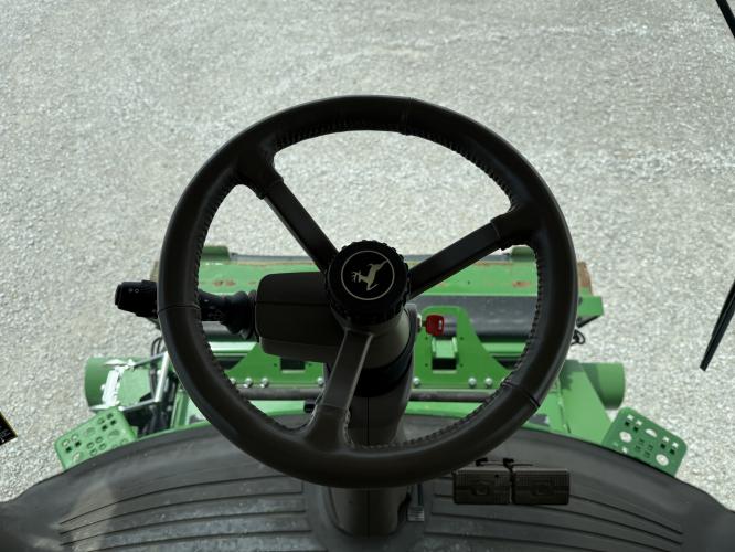 John Deere S790
