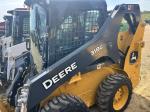 John Deere 318G