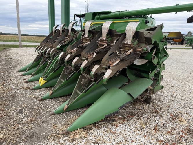 John Deere C12F StalkMaster
