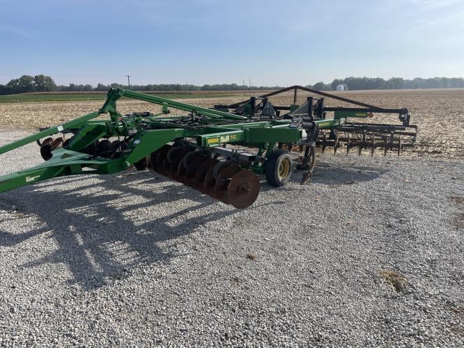 John Deere 512