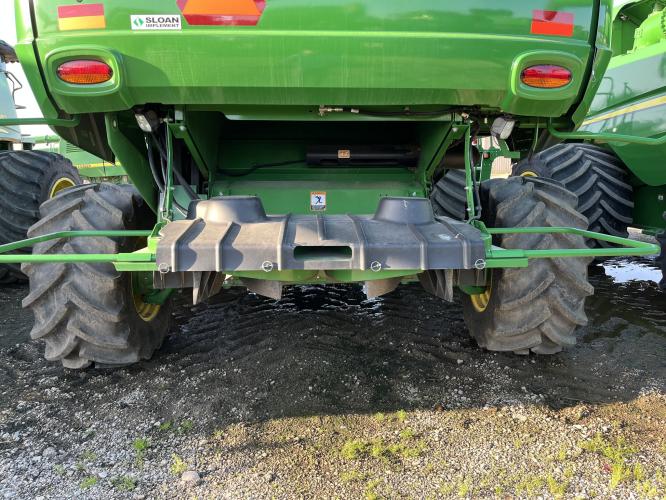 John Deere S790