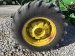 John Deere 2640
