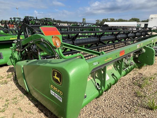 John Deere 635FD