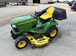 John Deere X585