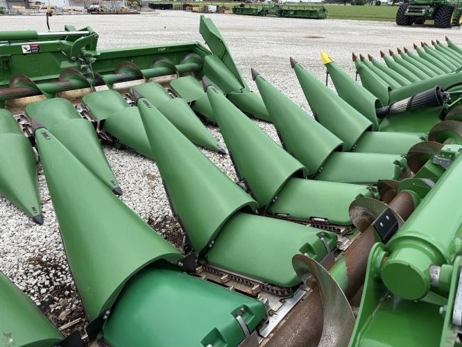 John Deere C12F StalkMaster