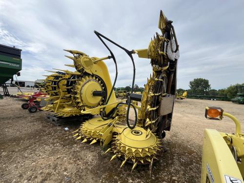 2017 John Deere 770