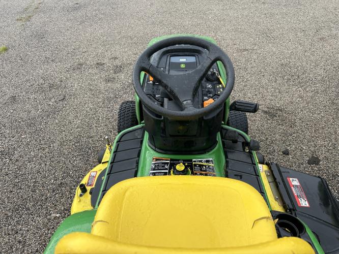John Deere X360