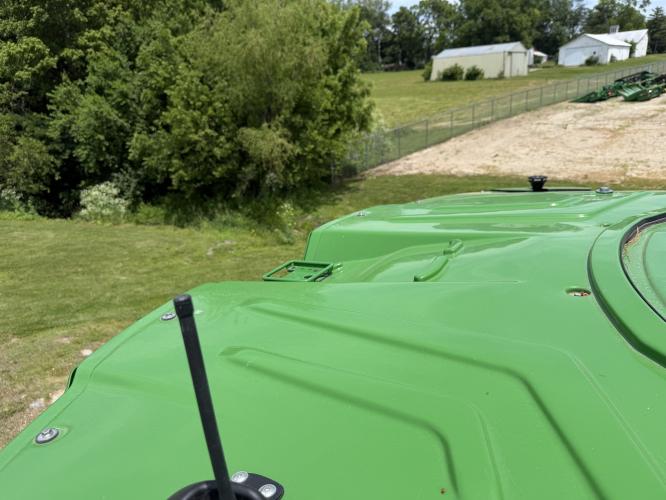 John Deere S780