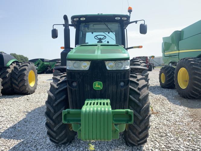 John Deere 8285R