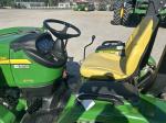 John Deere 3320